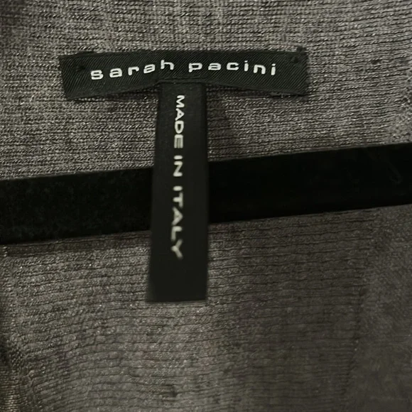 Sarah Pacini Sweater - Picture 3 of 13